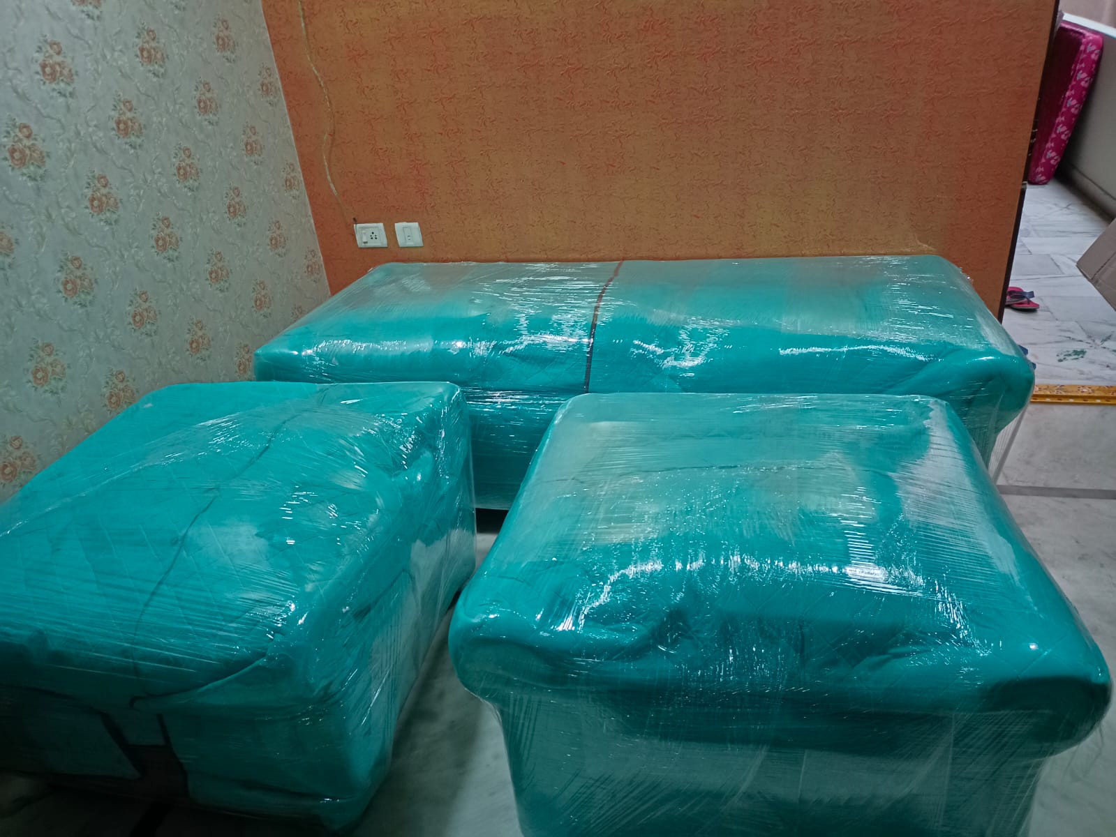 Global Safe Storage Service gallery image 16